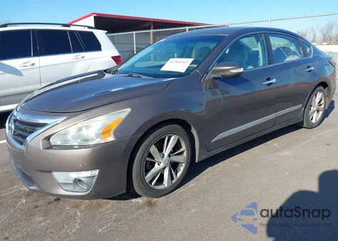 2015 Nissan Altima 2.5 Sv из США, поврежденный, VIN 1N4AL3AP9FC251914